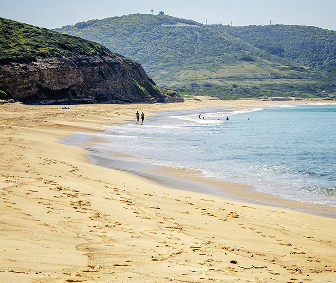 Leggy Point loop walking track, Glenrock State Conservation Area