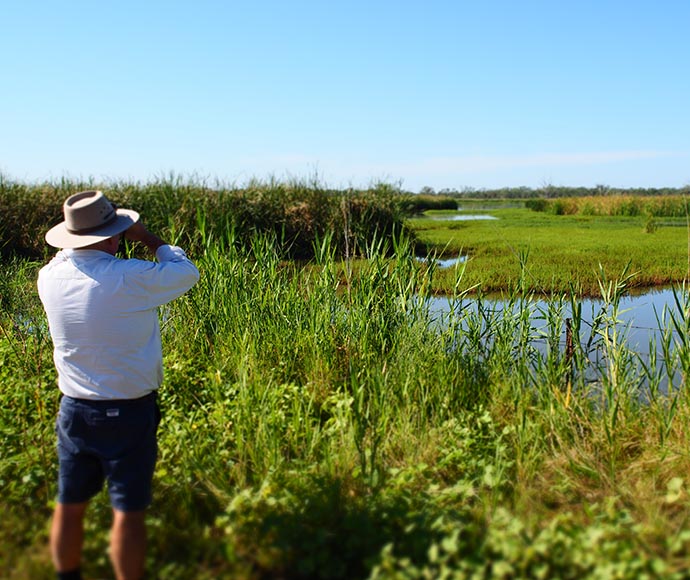 The Macquarie-Cudgegong  EWAG spent the day prior to the meeting touring parts of the Macquarie Marshes - first stop Monkeygar Swamp